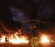 “대대로 살아온 땅, 권리 보장하라” 브라질 원주민 격렬 시위