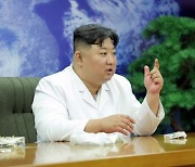 [속보] 합참 "북한, 남쪽 방향으로 우주발사체 발사"...일본은 주민대피령