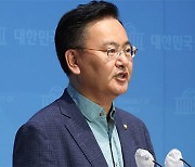 국정원 "북한 식량난에 아사자 예년 3배‥자살도 작년보다 40%↑"