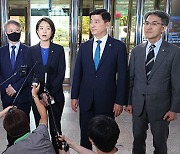민주당 경찰청 항의 방문‥ "MBC 압수수색, 언론자유 심각 훼손"