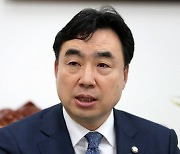 윤관석, 민주당 의원 전원에 “결백” 서한