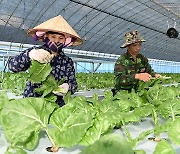 Korea to extend period of stay for seasonal migrant workers to 8 months