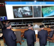 북한 군사정찰위성 1호기 발사…추가 도발 가능성