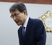 민주 "선관위 국정조사 수용···특혜 채용 용인 안돼"