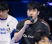 [포토] LCK 미디어데이 참석한 광동 김대호 감독