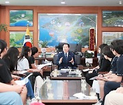 김광수 부안군의회 의장 “어린이 기자단 의견도 반영”