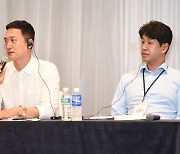韓·伊 배구 지도자들 이구동성 “선수들의 SNS 이용에 따른 악성 댓글 어쩔 수 없어” [KOVO워크샵]