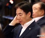 '5인회' 발언 취소한 이용호…김기현 "괘념하지 말라 했다"(종합)