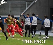 [U-20 WC] '3골이 모두 명작'...김은중호의 에콰도르전 '뭉클 화보'