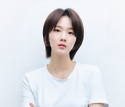 신예 한다솔, 모먼트이엔티 전속계약…'순정복서' 출연 겹경사