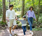 빨리 찾아온 여름, 발 담그고 '물멍' 때려볼까…평창이 부른다