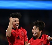 ‘최석현 결승골’ 한국, 에콰도르 맹공 버티며 3-2 신승..2연속 8강