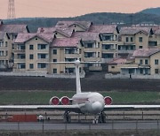북한 대외교류 재개 조짐… 수출입법·고려항공 정비