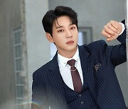 황치열, 신곡 '나의 봄날'로 아이튠즈 톱 앨범 차트 4개 지역 1위