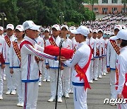 '편지 이어달리기' 북한 소년단원들…"평양 가까워지고 있어"