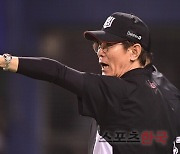 "기본기 망각시 가차없이 2군행"... '야간훈련' kt 이강철, 칼 빼들었다