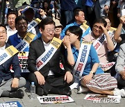 이재명, 후쿠시마 원전 오염수 해양두기 규탄대회 참석