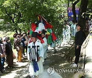 강릉단오제의 서막…대관령국사성황 행차