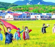'더 높은 알곡 증산으로 보답'… 북한 장연군 석장농장