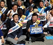 민주 “오염수 방류 안돼” 부산서 집회…국힘 “제2광우병 괴담”