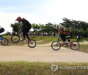 누가누가 빠르나…BMX 경기