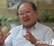'천안함 자폭' 논란 이래경, 선임 9시간만에 민주당 혁신위원장직 사의