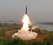 美정보위원장 “북핵 억지력 개념 죽었다”…핵우산 실효성 우려