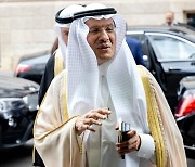 사우디 ‘석유 패권국’ 지위 흔들리나…OPEC+ 일괄적 추가 감산 요구 거부
