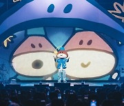 크러쉬, 데뷔 후 첫 팬미팅 성료…아시아 투어로 열기 잇는다