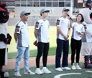 KT, 4일 두산전서 청년부상제대군인 초청…시구 행사 진행 및 경기 관람 지원