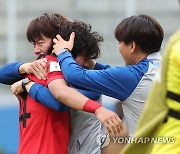 김은중 감독 '잘했다 석현아'