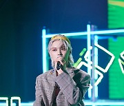 NCT 태용, 아이튠즈 30개 지역 1위… '샤랄라'한 솔로 데뷔