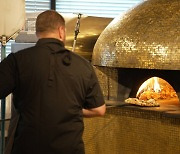 SPC 이탈리아 레스토랑 '베라', 세계 피자 마스터와 협업