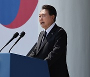 윤대통령 "국가수호자 예우는 헌법 명령…한미동맹 바탕 철통 안보"
