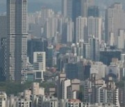 “서울 6억~15억원 중고가 아파트 거래 급증”