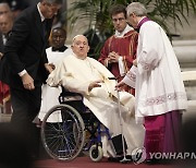 교황, 건강검진차 병원 방문한 뒤 바티칸 복귀