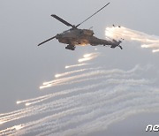 2023 연합·합동 화력 격멸훈련 나선 아파치 헬기