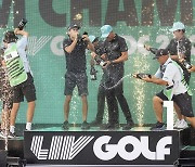 2년 만에 막 내린 골프 세계대전, PGA-LIV 전격 통합 발표