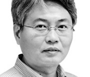 [서의동 칼럼] 일본의 ‘무책임 정치’가 키운 오염수 사태