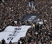 홍콩 정부, 반정부 시위곡 ‘글로리투홍콩’ 금지 신청…앰네스티 “표현의 자유 탄압”