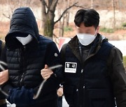 '37명 성관계 불법 촬영' 회장 아들, 미성년 성매매로 추가 기소