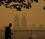 기후위기가 불러온 캐나다 산불, 미국 뉴욕 뒤덮다