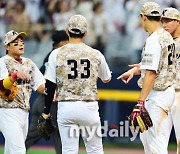 [MD포토] 하이파이브 키움 '13-0으로 완벽한 승리'