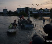 푸틴 "댐 폭파, 대규모 환경·인도적 재앙 초래…야만 행위"