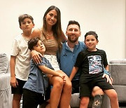 메시 “미국행, 바르셀로나와 내 가족들 위해 내린 결정”