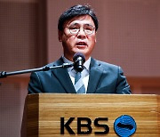 김의철 KBS 사장 “수신료 분리징수 철회하면 사퇴”