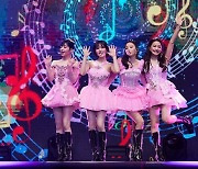 레드벨벳, 첫 유럽 투어 화려한 피날레 "모든 공연 행복"
