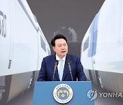 尹지지율 1%p 내린 35%…한국 경제 '나쁘다' 77%·'좋다' 20%[NBS 조사]