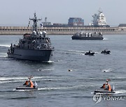 해군, 무인전력 활용한 상륙작전 시연