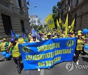 ROMANIA HEALTH CARE WORKERS PROTEST